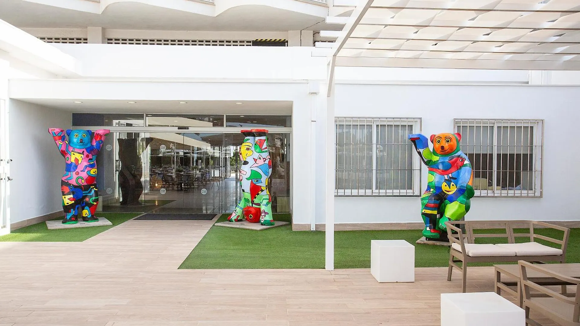 Bq Delfin Azul Hotel Port de Alcudia  Spain
